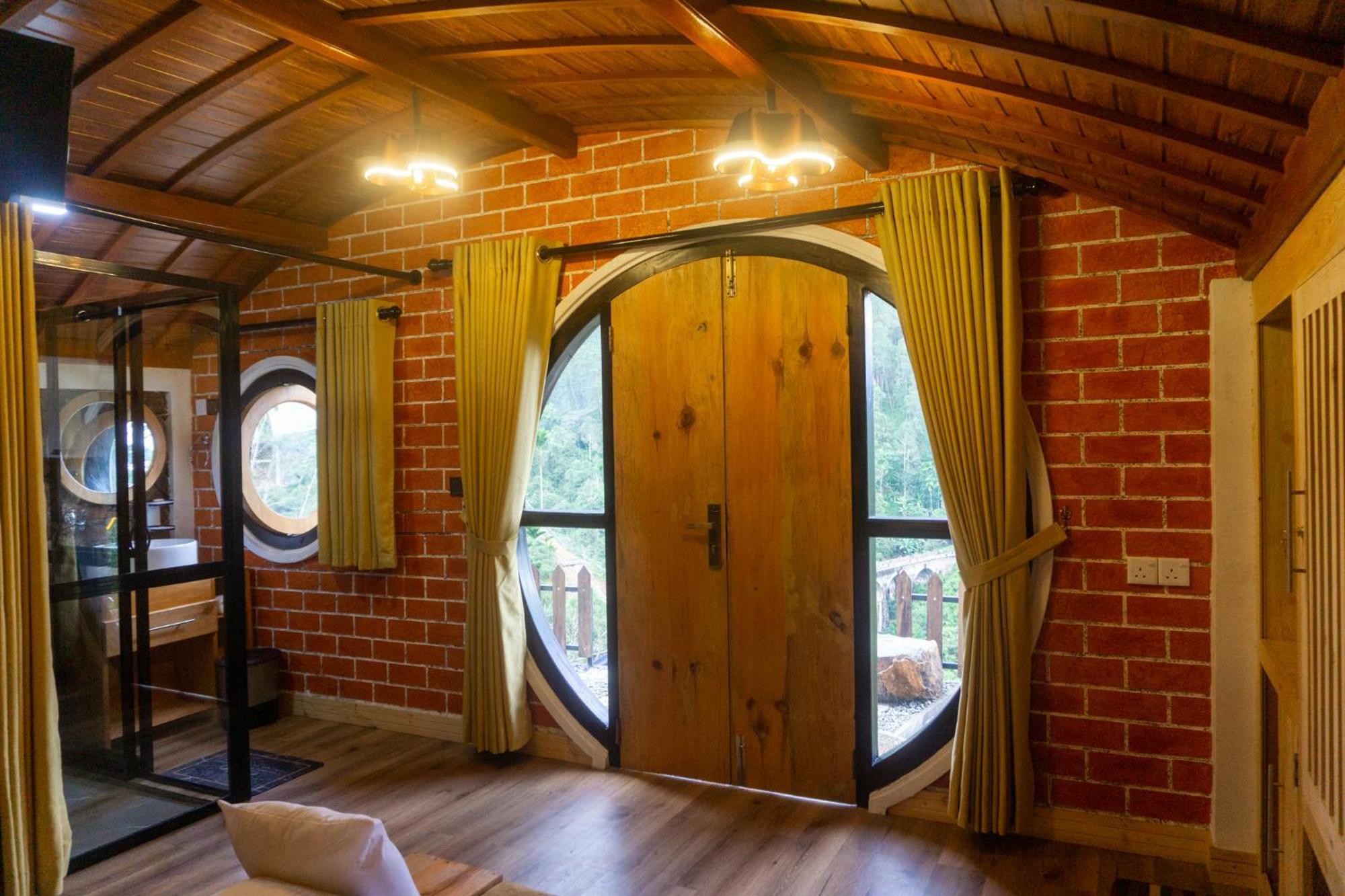 エッラ Hobbit Hole Hideaway Bed & Breakfast エクステリア 写真